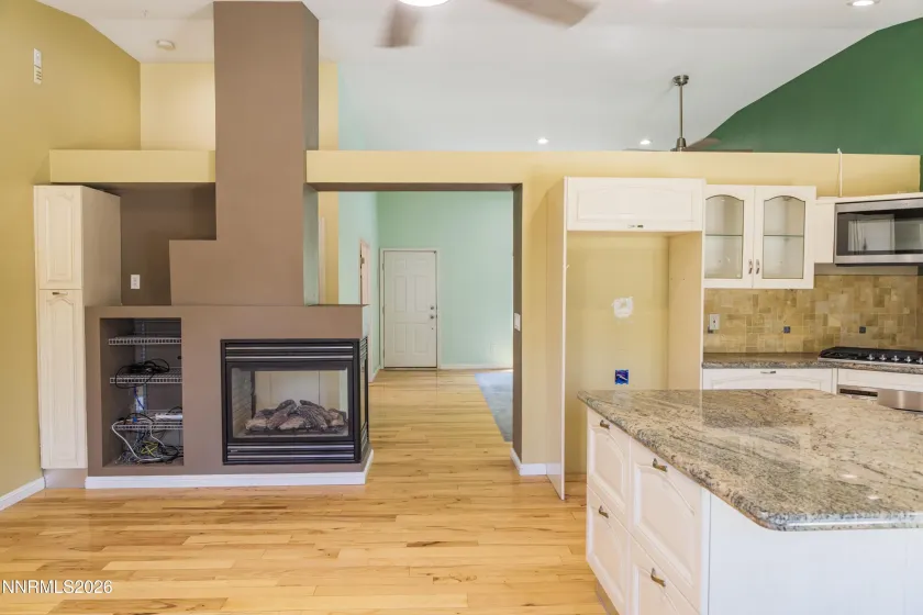 5016 Colina, Sparks, Nevada 89436, 4 Bedrooms Bedrooms, ,2 BathroomsBathrooms,Residential,Residential,Colina,0,260010703