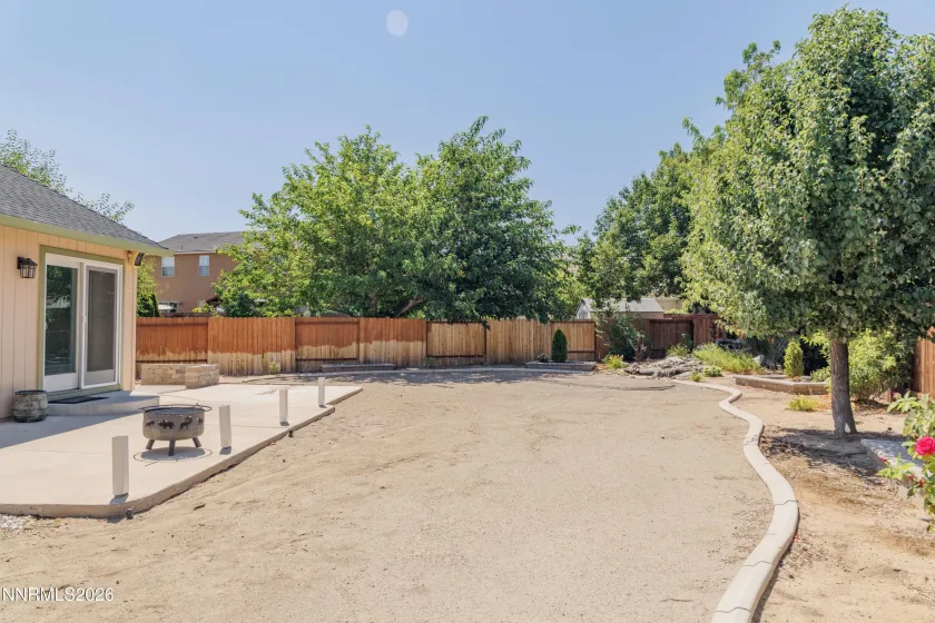 5016 Colina, Sparks, Nevada 89436, 4 Bedrooms Bedrooms, ,2 BathroomsBathrooms,Residential,Residential,Colina,0,260010703