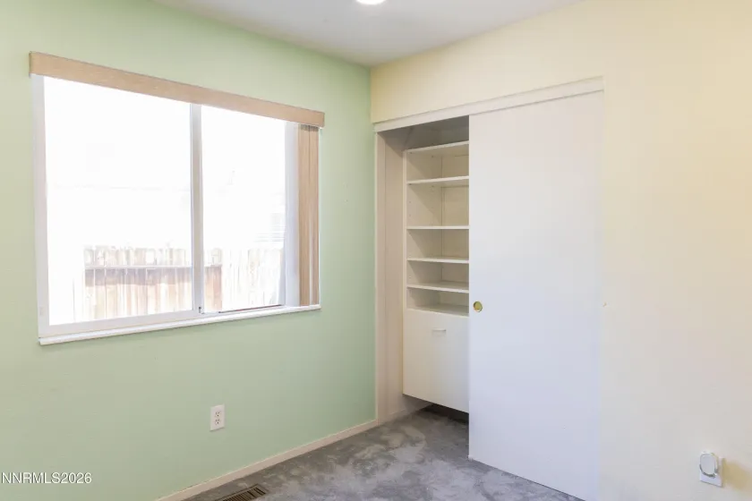 5016 Colina, Sparks, Nevada 89436, 4 Bedrooms Bedrooms, ,2 BathroomsBathrooms,Residential,Residential,Colina,0,260010703