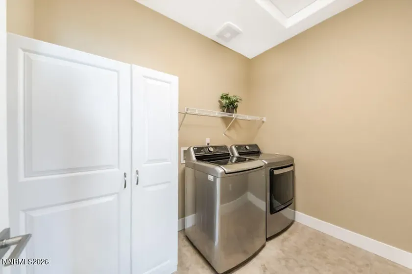 2753 Kimberlite, Sparks, Nevada 89436, 3 Bedrooms Bedrooms, ,2 BathroomsBathrooms,Residential,Residential,Kimberlite,0,260010706