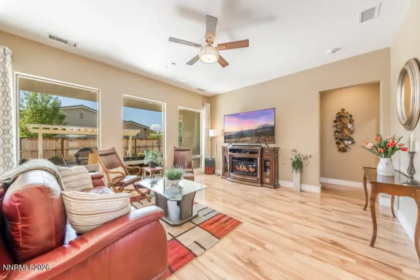 2753 Kimberlite, Sparks, Nevada 89436, 3 Bedrooms Bedrooms, ,2 BathroomsBathrooms,Residential,Residential,Kimberlite,0,260010706