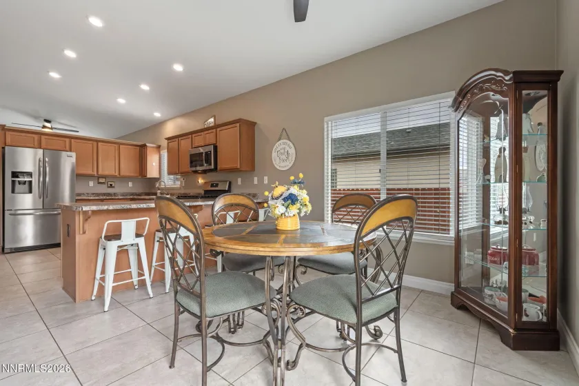 18194 Kodiak Bear, Reno, Nevada 89508, 3 Bedrooms Bedrooms, ,2 BathroomsBathrooms,Residential,Residential,Kodiak Bear,0,260010711