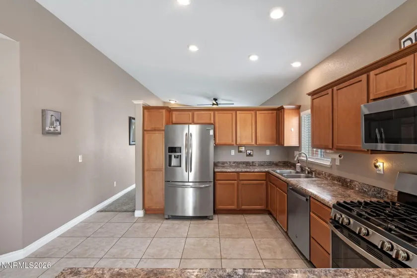 18194 Kodiak Bear, Reno, Nevada 89508, 3 Bedrooms Bedrooms, ,2 BathroomsBathrooms,Residential,Residential,Kodiak Bear,0,260010711