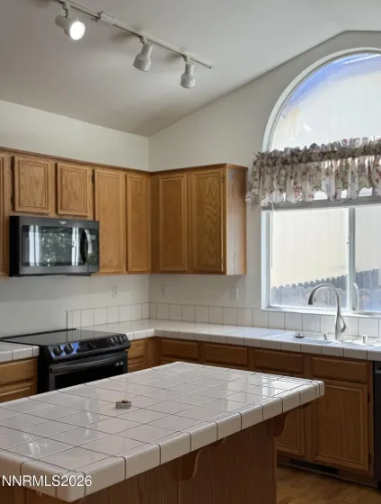 1055 Amico, Sparks, Nevada 89434, 4 Bedrooms Bedrooms, ,3 BathroomsBathrooms,Residential,Residential,Amico,0,260008510