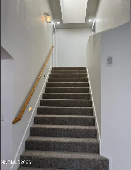 1055 Amico, Sparks, Nevada 89434, 4 Bedrooms Bedrooms, ,3 BathroomsBathrooms,Residential,Residential,Amico,0,260008510