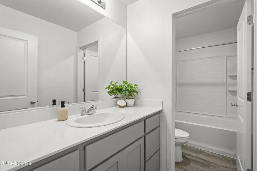 8847 Trifid, Reno, Nevada 89506, 4 Bedrooms Bedrooms, ,3 BathroomsBathrooms,Residential,Residential,Trifid,0,260010717
