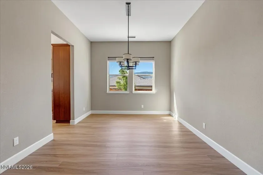 2006 Back Nine, Reno, Nevada 89523, 3 Bedrooms Bedrooms, ,2 BathroomsBathrooms,Residential,Residential,Back Nine,0,260010718