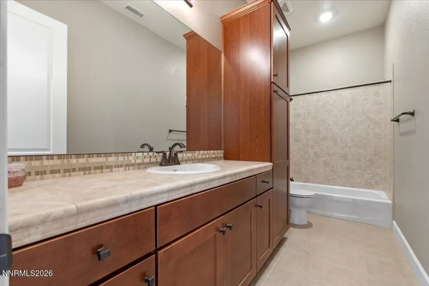 2006 Back Nine, Reno, Nevada 89523, 3 Bedrooms Bedrooms, ,2 BathroomsBathrooms,Residential,Residential,Back Nine,0,260010718