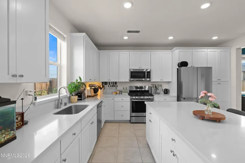 1183 Peony, Minden, Nevada 89423, 4 Bedrooms Bedrooms, ,3 BathroomsBathrooms,Residential,Residential,Peony,0,260010719