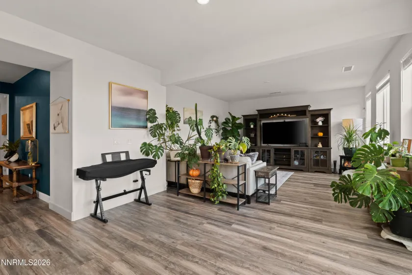 1183 Peony, Minden, Nevada 89423, 4 Bedrooms Bedrooms, ,3 BathroomsBathrooms,Residential,Residential,Peony,0,260010719