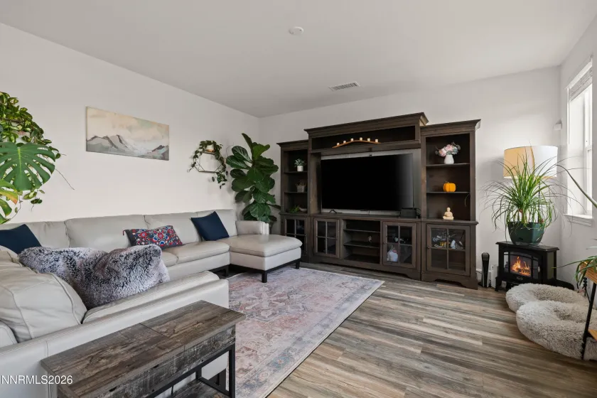 1183 Peony, Minden, Nevada 89423, 4 Bedrooms Bedrooms, ,3 BathroomsBathrooms,Residential,Residential,Peony,0,260010719