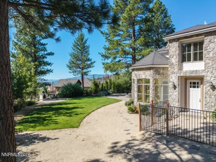 4810 Pinewild, Reno, Nevada 89511, 4 Bedrooms Bedrooms, ,5 BathroomsBathrooms,Residential,Residential,Pinewild,0,260010720