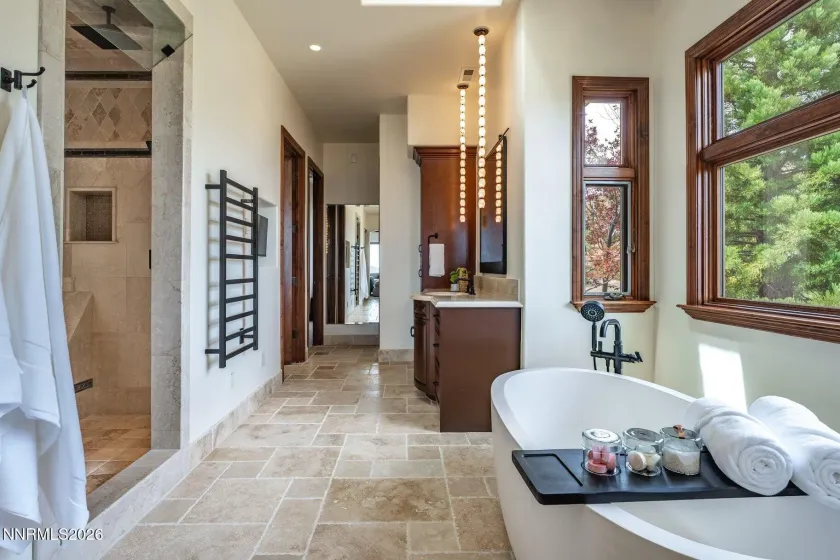 12360 High Vista, Reno, Nevada 89511, 4 Bedrooms Bedrooms, ,7 BathroomsBathrooms,Residential,Residential,High Vista,0,260010724