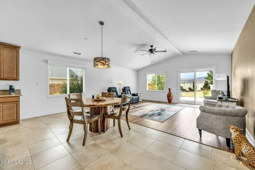 742 Mallard Crest, Sparks, Nevada 89441, 4 Bedrooms Bedrooms, ,2 BathroomsBathrooms,Residential,Residential,Mallard Crest,0,260010726