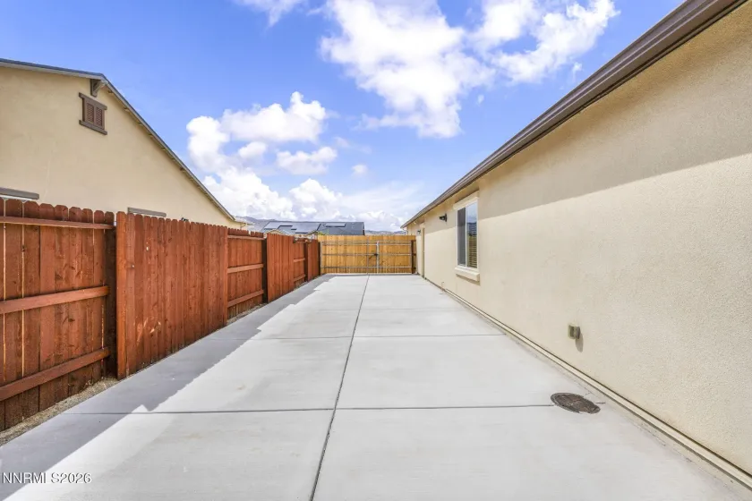 742 Mallard Crest, Sparks, Nevada 89441, 4 Bedrooms Bedrooms, ,2 BathroomsBathrooms,Residential,Residential,Mallard Crest,0,260010726