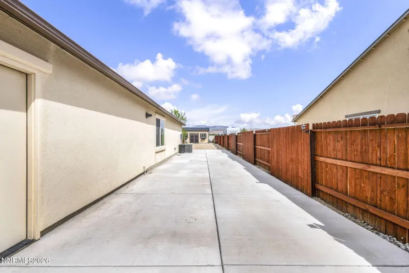 742 Mallard Crest, Sparks, Nevada 89441, 4 Bedrooms Bedrooms, ,2 BathroomsBathrooms,Residential,Residential,Mallard Crest,0,260010726