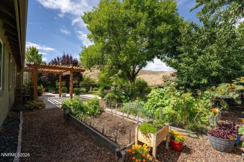 5971 Hidden Highlands, Reno, Nevada 89502, 4 Bedrooms Bedrooms, ,2 BathroomsBathrooms,Residential,Residential,Hidden Highlands,0,260010729