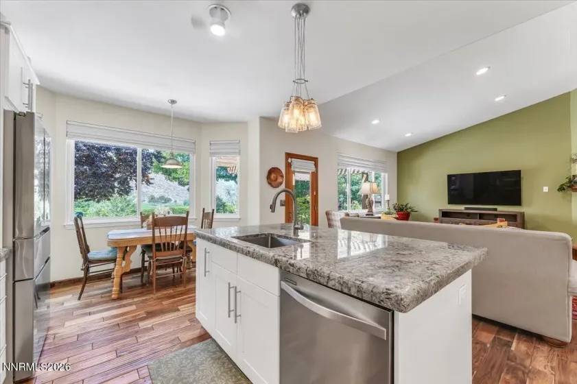 5971 Hidden Highlands, Reno, Nevada 89502, 4 Bedrooms Bedrooms, ,2 BathroomsBathrooms,Residential,Residential,Hidden Highlands,0,260010729