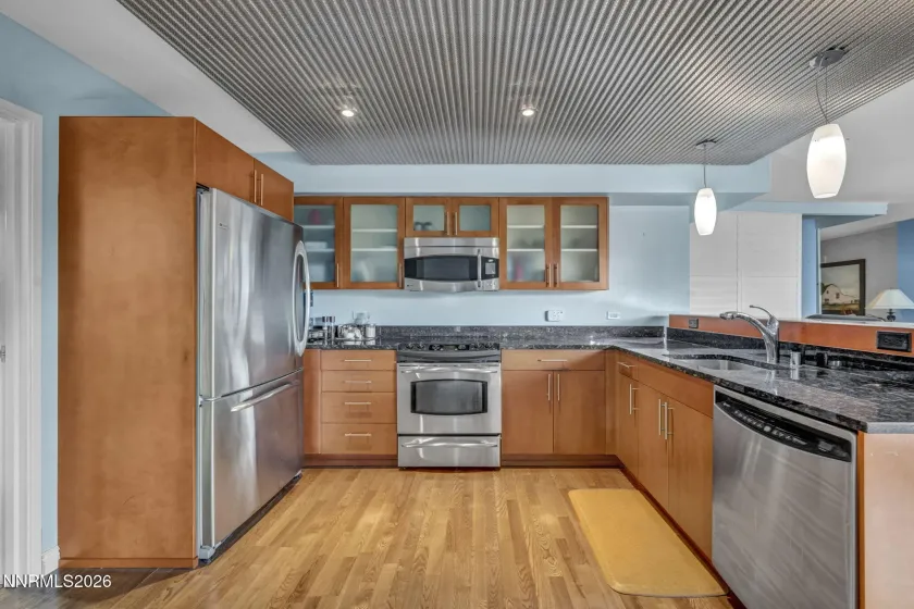 225 Sierra, Reno, Nevada 89501, 1 Bedroom Bedrooms, ,2 BathroomsBathrooms,Residential,Residential,Sierra,0,260010730