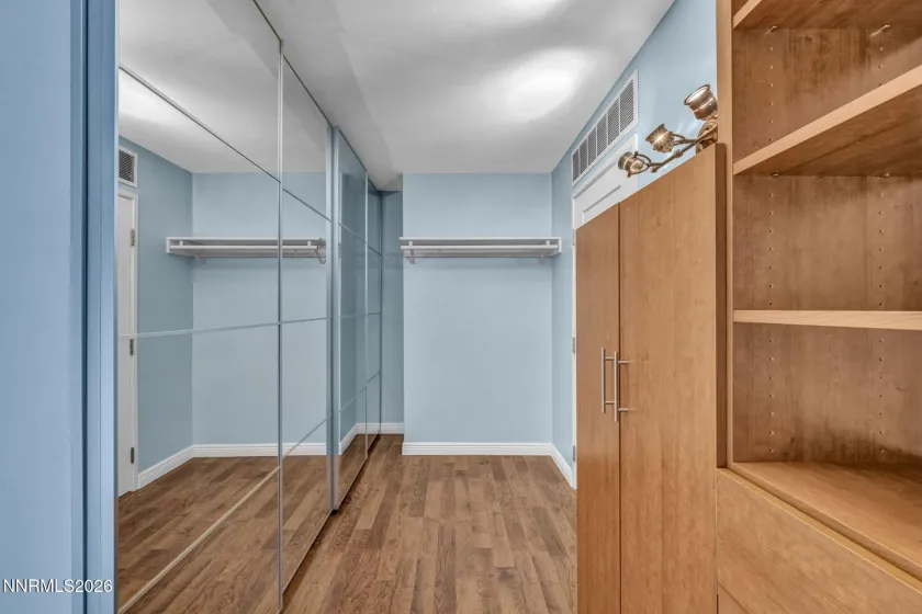 225 Sierra, Reno, Nevada 89501, 1 Bedroom Bedrooms, ,2 BathroomsBathrooms,Residential,Residential,Sierra,0,260010730
