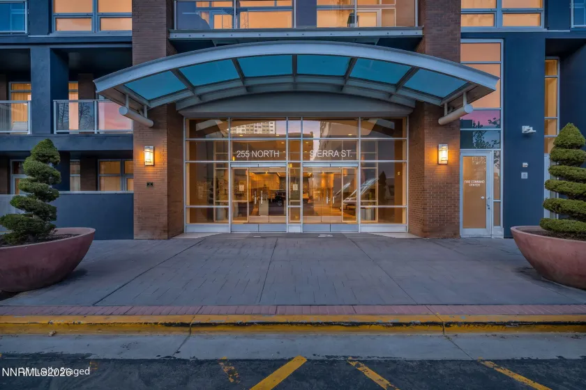 225 Sierra, Reno, Nevada 89501, 1 Bedroom Bedrooms, ,2 BathroomsBathrooms,Residential,Residential,Sierra,0,260010730