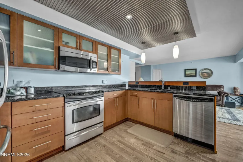 225 Sierra, Reno, Nevada 89501, 1 Bedroom Bedrooms, ,2 BathroomsBathrooms,Residential,Residential,Sierra,0,260010730