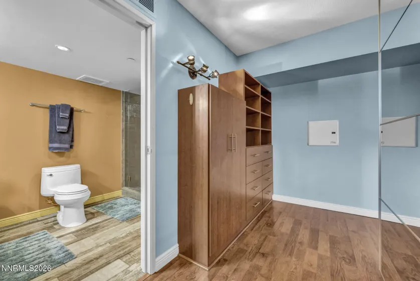 225 Sierra, Reno, Nevada 89501, 1 Bedroom Bedrooms, ,2 BathroomsBathrooms,Residential,Residential,Sierra,0,260010730
