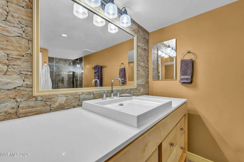 225 Sierra, Reno, Nevada 89501, 1 Bedroom Bedrooms, ,2 BathroomsBathrooms,Residential,Residential,Sierra,0,260010730