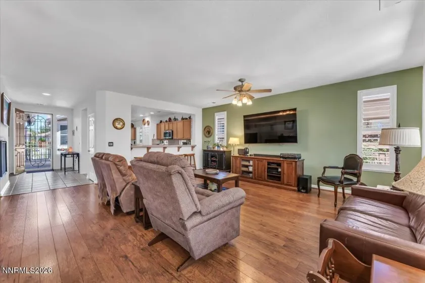 2099 Avella, Sparks, Nevada 89434, 2 Bedrooms Bedrooms, ,2 BathroomsBathrooms,Residential,Residential,Avella,0,260010735