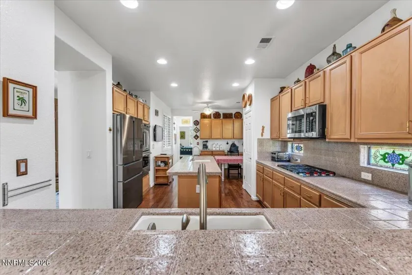2099 Avella, Sparks, Nevada 89434, 2 Bedrooms Bedrooms, ,2 BathroomsBathrooms,Residential,Residential,Avella,0,260010735