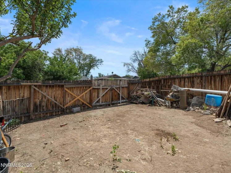3220 Kings Row, Reno, Nevada 89503, 4 Bedrooms Bedrooms, ,2 BathroomsBathrooms,Residential,Residential,Kings Row,0,260010738