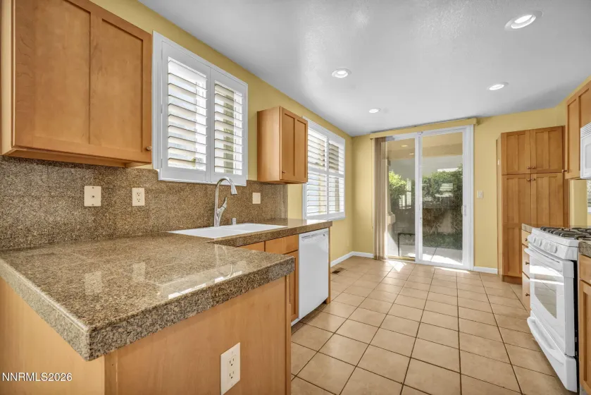10048 Silver Star, Reno, Nevada 89521, 3 Bedrooms Bedrooms, ,3 BathroomsBathrooms,Residential,Residential,Silver Star,0,260010739