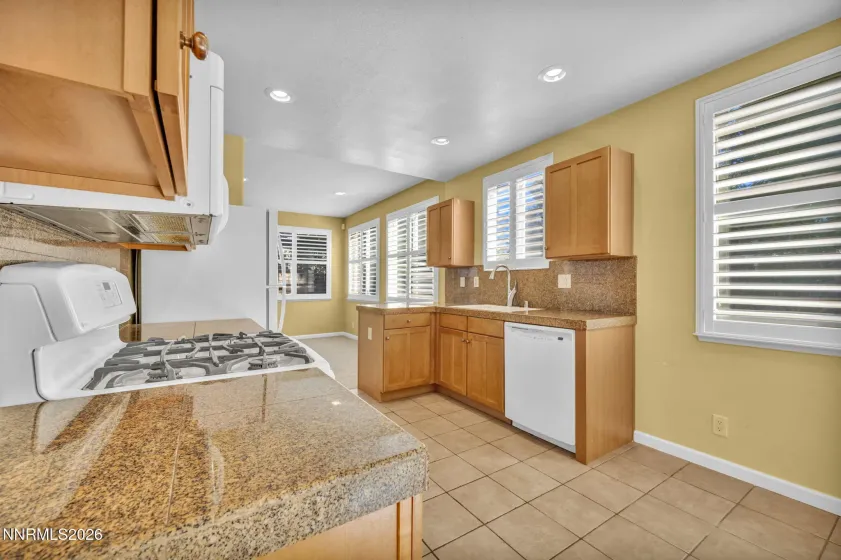 10048 Silver Star, Reno, Nevada 89521, 3 Bedrooms Bedrooms, ,3 BathroomsBathrooms,Residential,Residential,Silver Star,0,260010739
