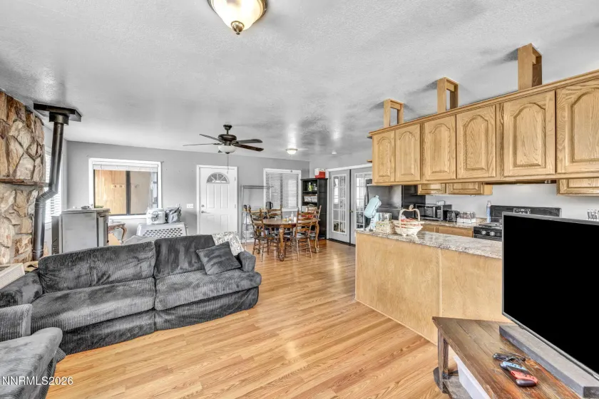 193 Mule Deer, Coleville, California 96107, 3 Bedrooms Bedrooms, ,2 BathroomsBathrooms,Residential,Residential,Mule Deer,0,260010741