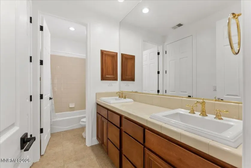 2385 Ridge Field, Reno, Nevada 89523, 5 Bedrooms Bedrooms, ,5 BathroomsBathrooms,Residential,Residential,Ridge Field,0,260010745