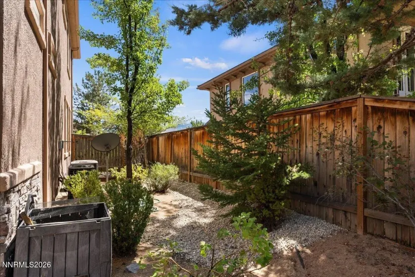2385 Ridge Field, Reno, Nevada 89523, 5 Bedrooms Bedrooms, ,5 BathroomsBathrooms,Residential,Residential,Ridge Field,0,260010745