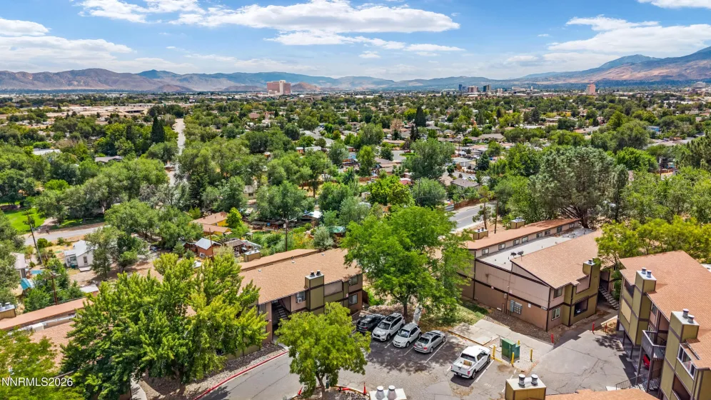 2080 Highview, Reno, Nevada 89512, 2 Bedrooms Bedrooms, ,2 BathroomsBathrooms,Residential,Residential,Highview,0,260010746