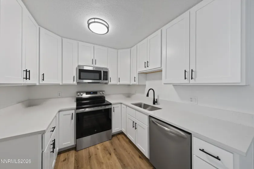 2080 Highview, Reno, Nevada 89512, 2 Bedrooms Bedrooms, ,2 BathroomsBathrooms,Residential,Residential,Highview,0,260010746
