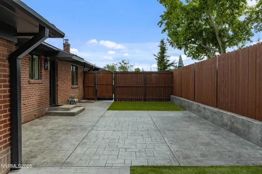 505 Walker, Reno, Nevada 89509, 3 Bedrooms Bedrooms, ,3 BathroomsBathrooms,Residential Income,Residential,Walker,0,260010723