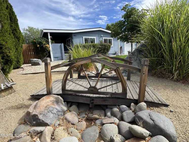 920 Loyola, Carson City, Nevada 89705, 3 Bedrooms Bedrooms, ,2 BathroomsBathrooms,Residential,Residential,Loyola,0,260010737