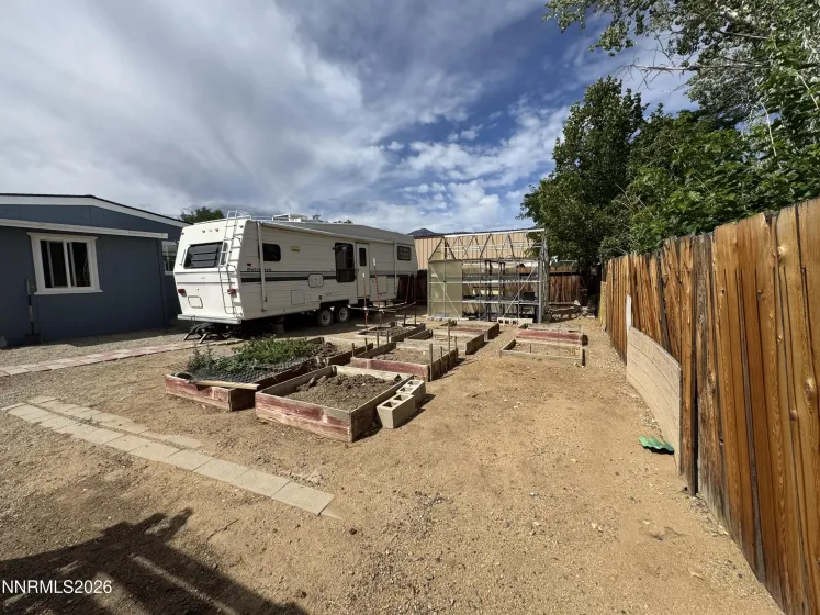 920 Loyola, Carson City, Nevada 89705, 3 Bedrooms Bedrooms, ,2 BathroomsBathrooms,Residential,Residential,Loyola,0,260010737