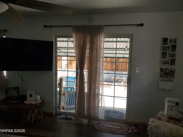 103 3rd, Hawthorne, Nevada 89415, 3 Bedrooms Bedrooms, ,2 BathroomsBathrooms,Residential,Residential,3rd,0,260010749
