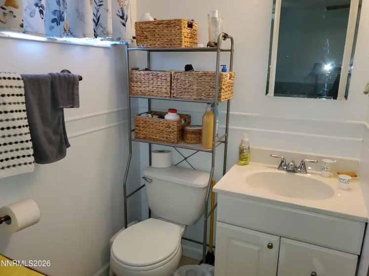 103 3rd, Hawthorne, Nevada 89415, 3 Bedrooms Bedrooms, ,2 BathroomsBathrooms,Residential,Residential,3rd,0,260010749