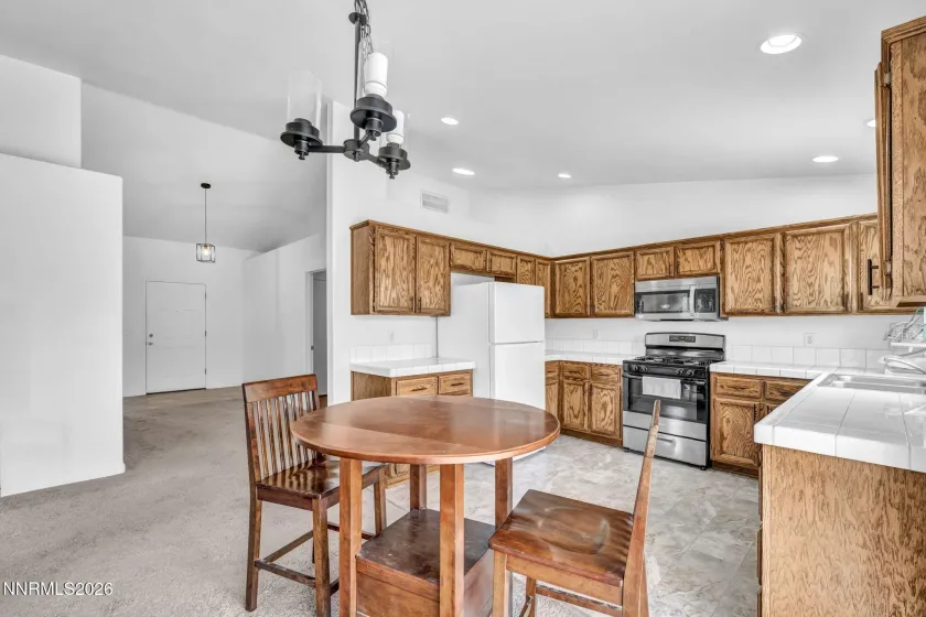 2212 Ellice, Fernley, Nevada 89408, 3 Bedrooms Bedrooms, ,2 BathroomsBathrooms,Residential,Residential,Ellice,0,260010751