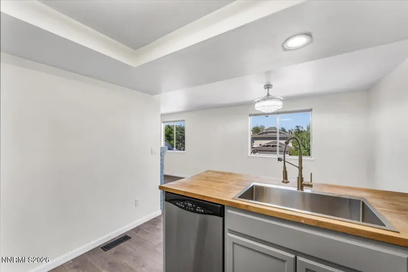 2652 Powder, Reno, Nevada 89503, 4 Bedrooms Bedrooms, ,3 BathroomsBathrooms,Residential,Residential,Powder,0,260010755