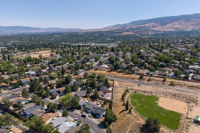 2652 Powder, Reno, Nevada 89503, 4 Bedrooms Bedrooms, ,3 BathroomsBathrooms,Residential,Residential,Powder,0,260010755