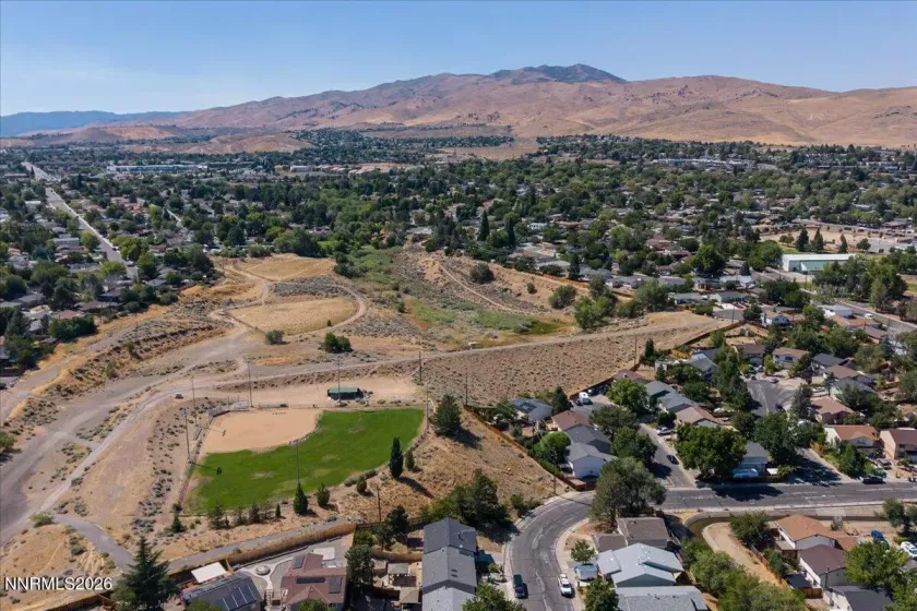 2652 Powder, Reno, Nevada 89503, 4 Bedrooms Bedrooms, ,3 BathroomsBathrooms,Residential,Residential,Powder,0,260010755