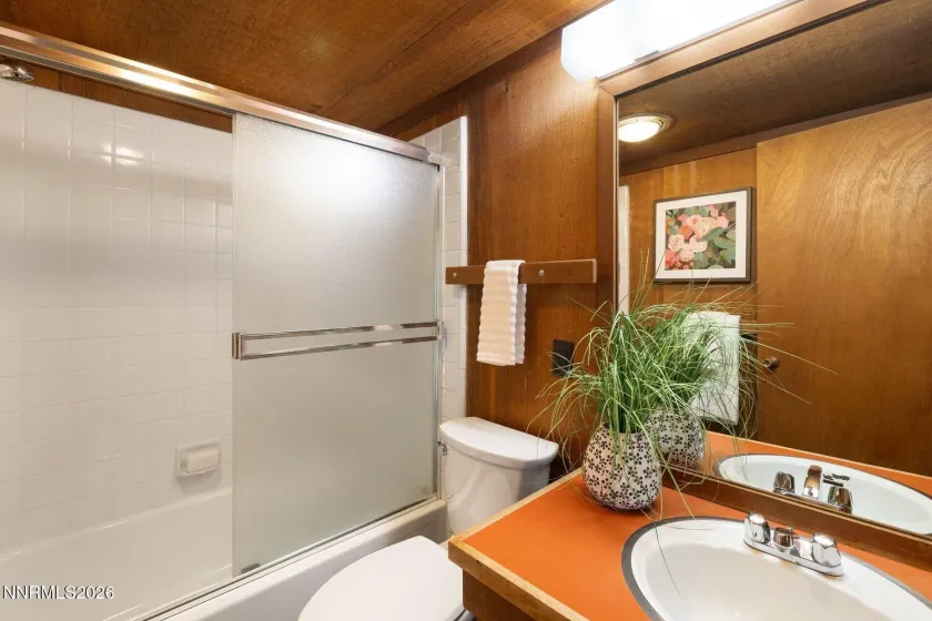 706 Lakeshore, Incline Village, Nevada 89451, 5 Bedrooms Bedrooms, ,3 BathroomsBathrooms,Residential,Residential,Lakeshore,0,260010784
