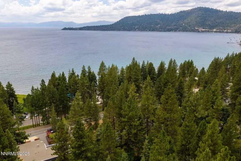 706 Lakeshore, Incline Village, Nevada 89451, 5 Bedrooms Bedrooms, ,3 BathroomsBathrooms,Residential,Residential,Lakeshore,0,260010784