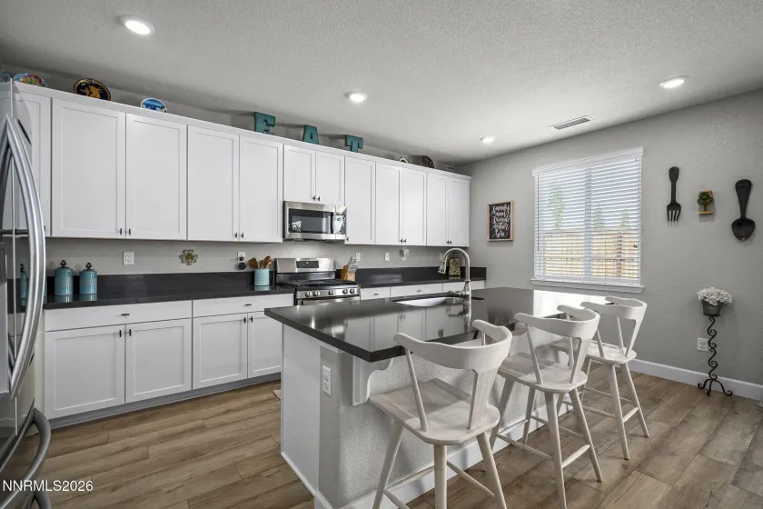 6211 Bucking Horse, Sparks, Nevada 89436, 3 Bedrooms Bedrooms, ,3 BathroomsBathrooms,Residential,Residential,Bucking Horse,0,260010789